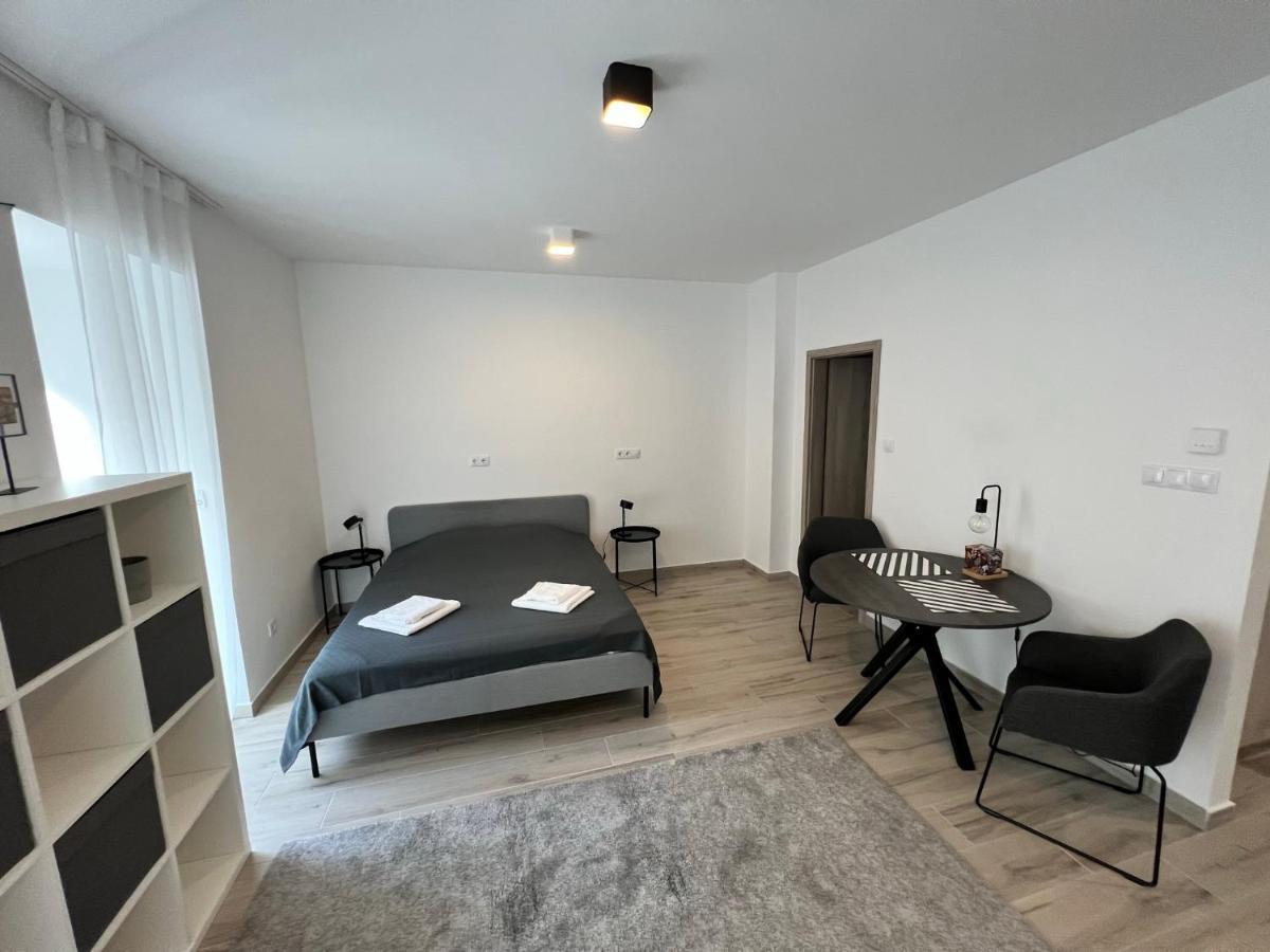 Bez7 * Budapest