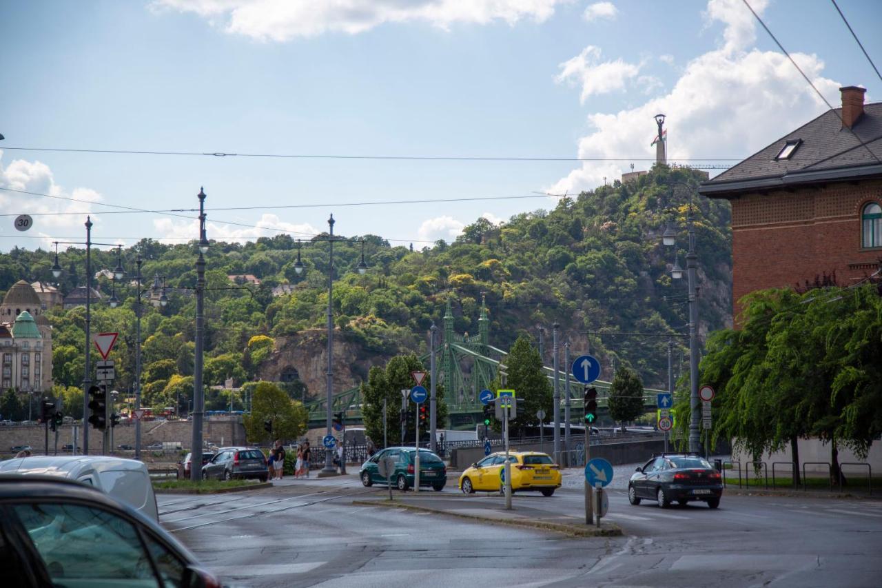Luxurious Next To The Danube River Apartman *