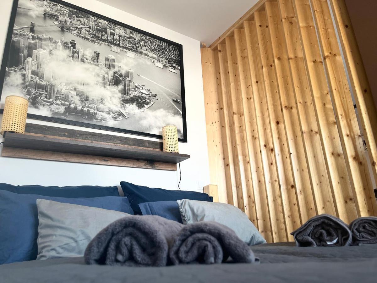 Corvin Royal - Breakfast Available Apartment *