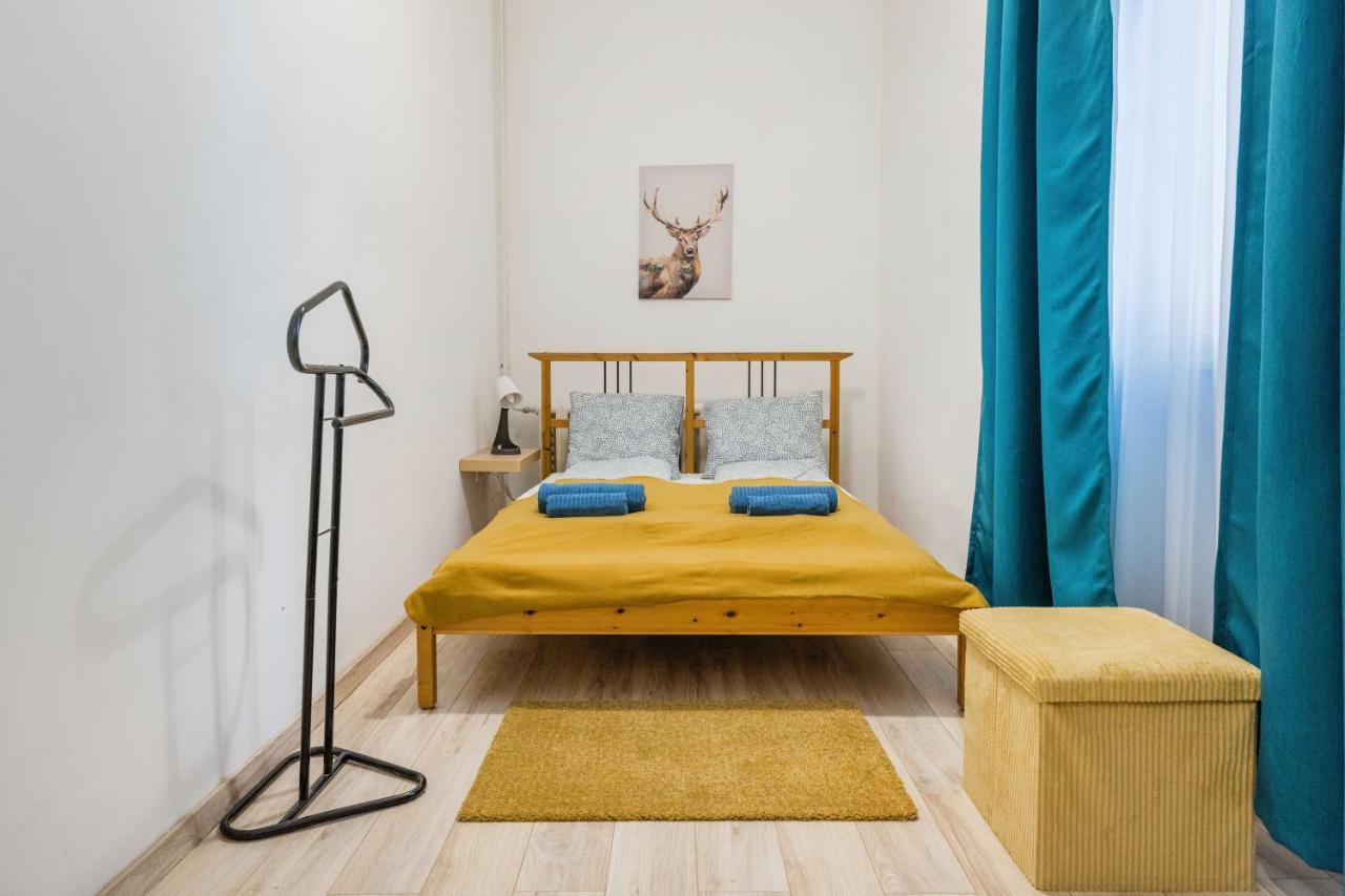 Spacious And Bright Family In The Inner City Apartamento