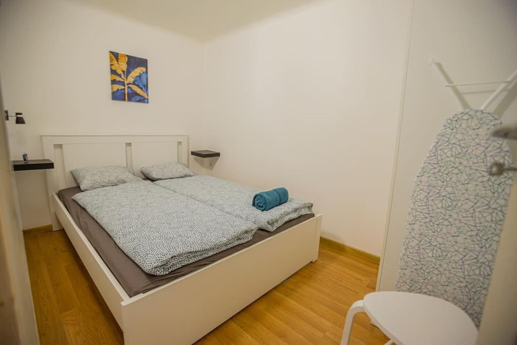 2 Bedroom Flat In The Dob Street, Venus Budapest