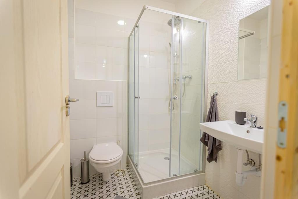 2 Bedroom Flat In The Dob Street, Venus * Budapest