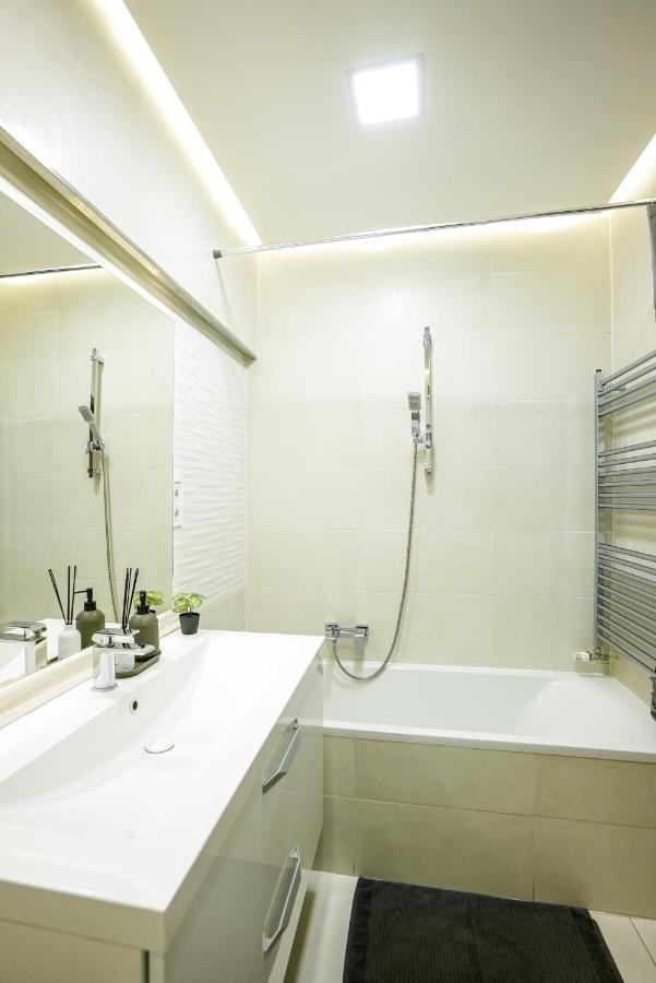 Danube Family Premium Apartamento *