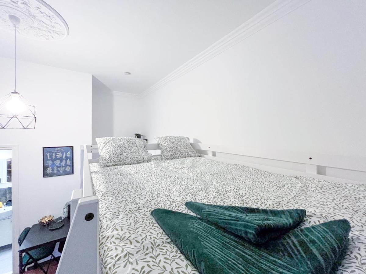 Apartment Goblin With Free Private Parking Budapest