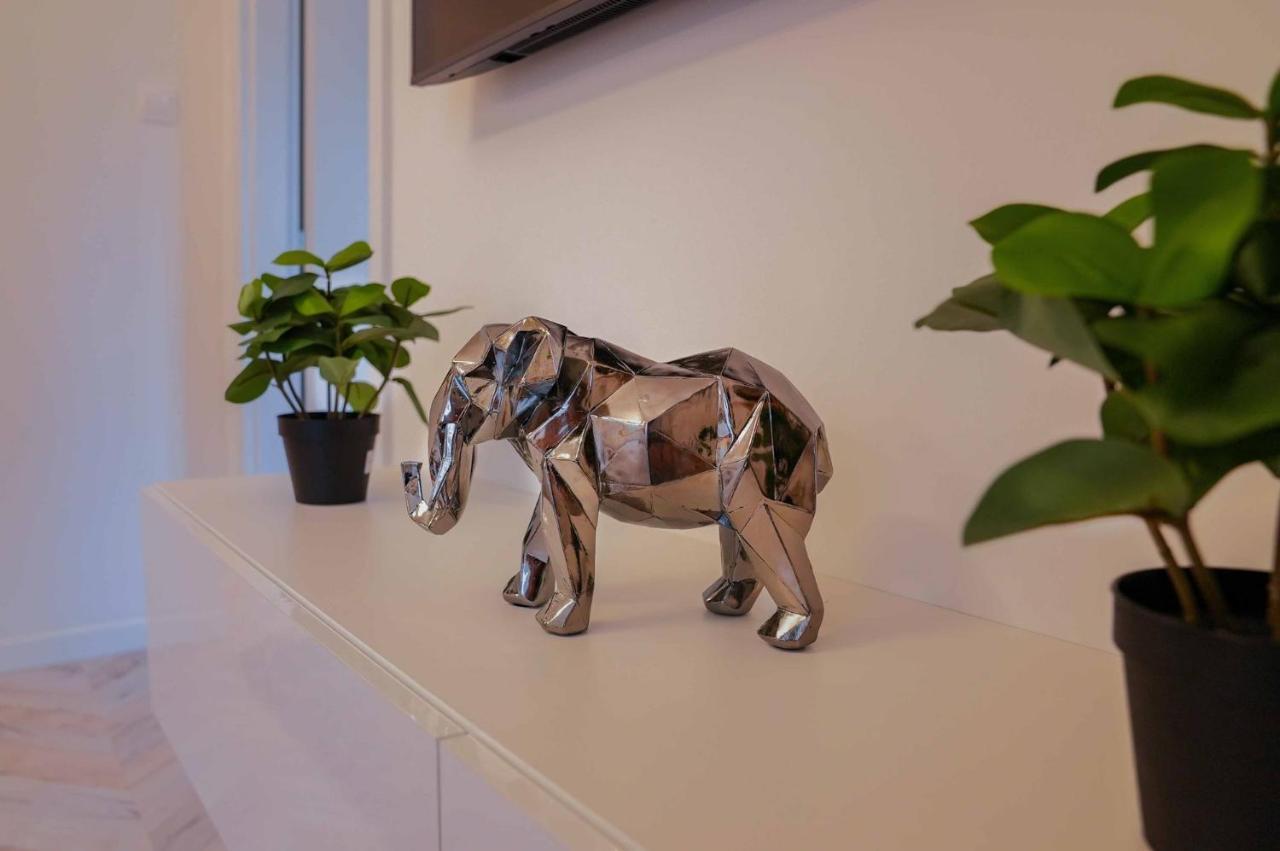 Lägenhet Corvin Avenue Premium Central