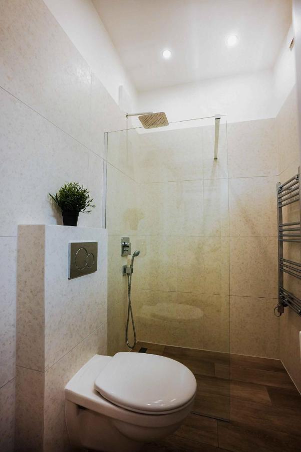 Greenlight Gallery By Newave Apartamento Budapest