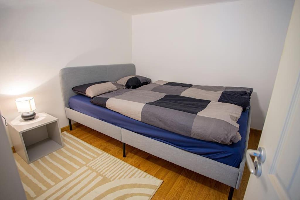 Apartment Two Bedroom Gallery Flat In The Akacfa Str. Budapest
