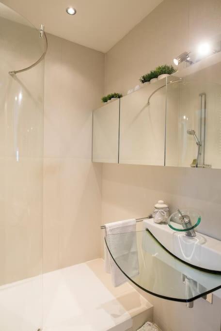 Apartmán Orangehomes One Bedroom With Fireplace *