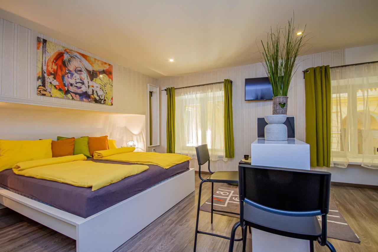 Apartment Urania *