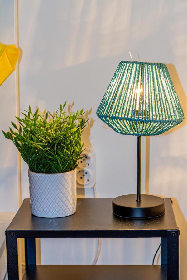 Urania Apartment *