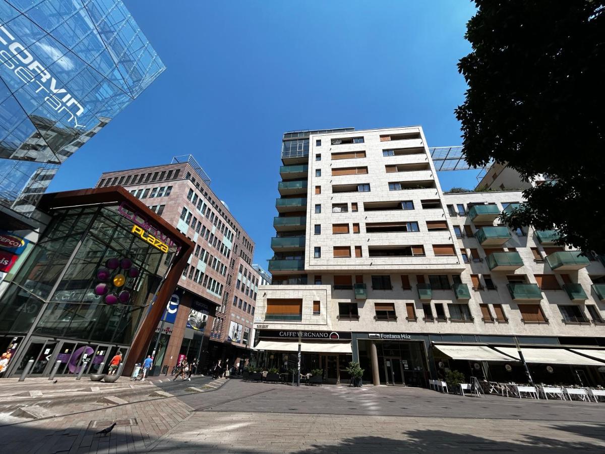 Corvin Boutique Parking In The Plaza Apartment Budapest