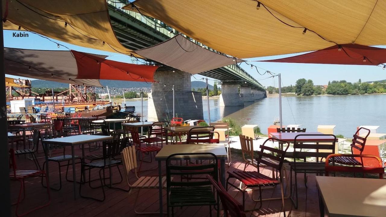 Vasmacska Apartman Lejlighed