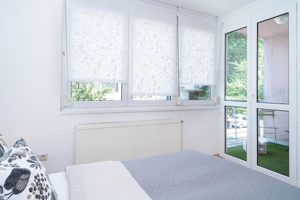 Apartment Ap. With Free Parking Near Budapestcongress Centre