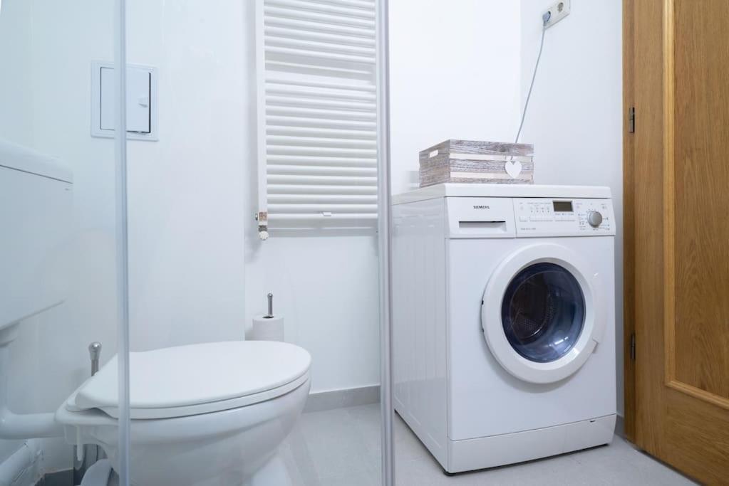 Ap. With Free Parking Near Budapestcongress Centre Apartment