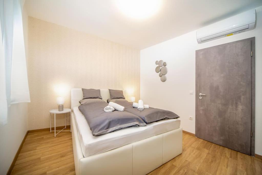 Grace Pine 1 Apartmán Budapest