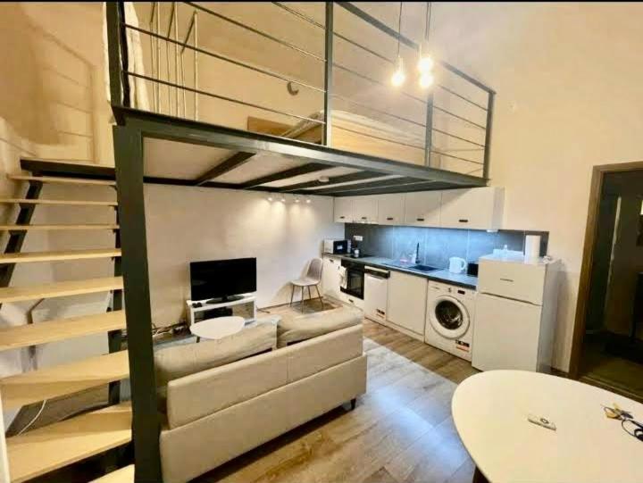 Apartmán Lovely Urban Retreat - Budapest