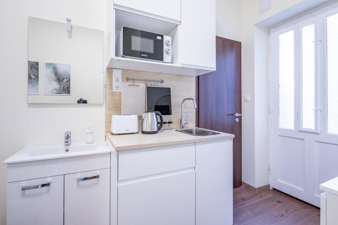 Hyper - New - Very Small Apartamento Budapest