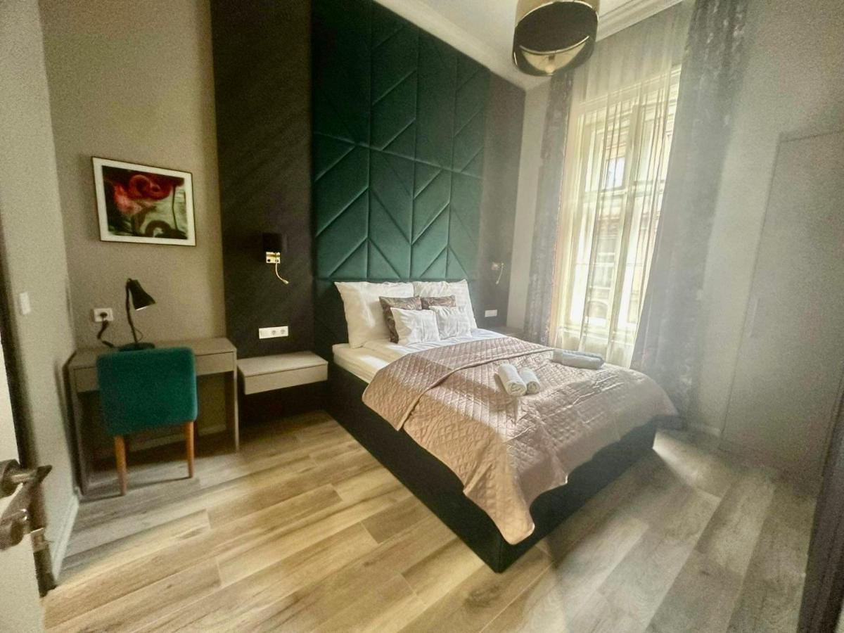 Orangehomes High Class 4 Bedroom Budapest