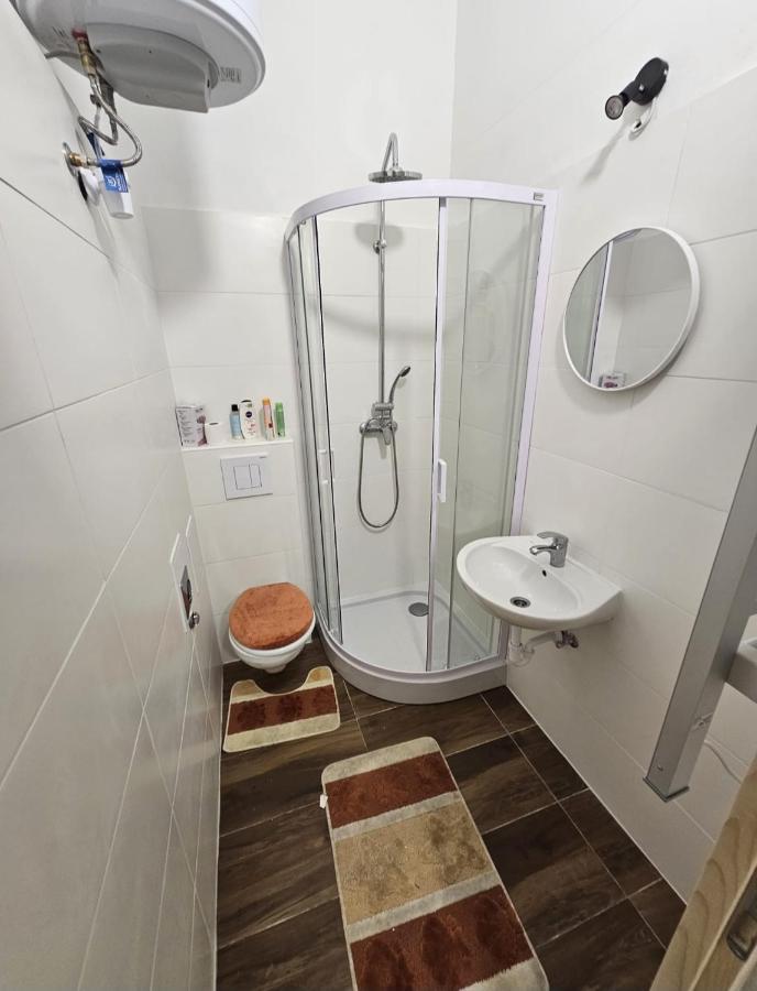 Apartment 7dab Rotten 4b2 Contactless Self Check-in *