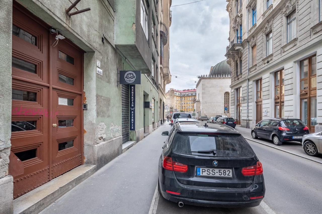 Appartement Hyper - New - Very Small Budapest