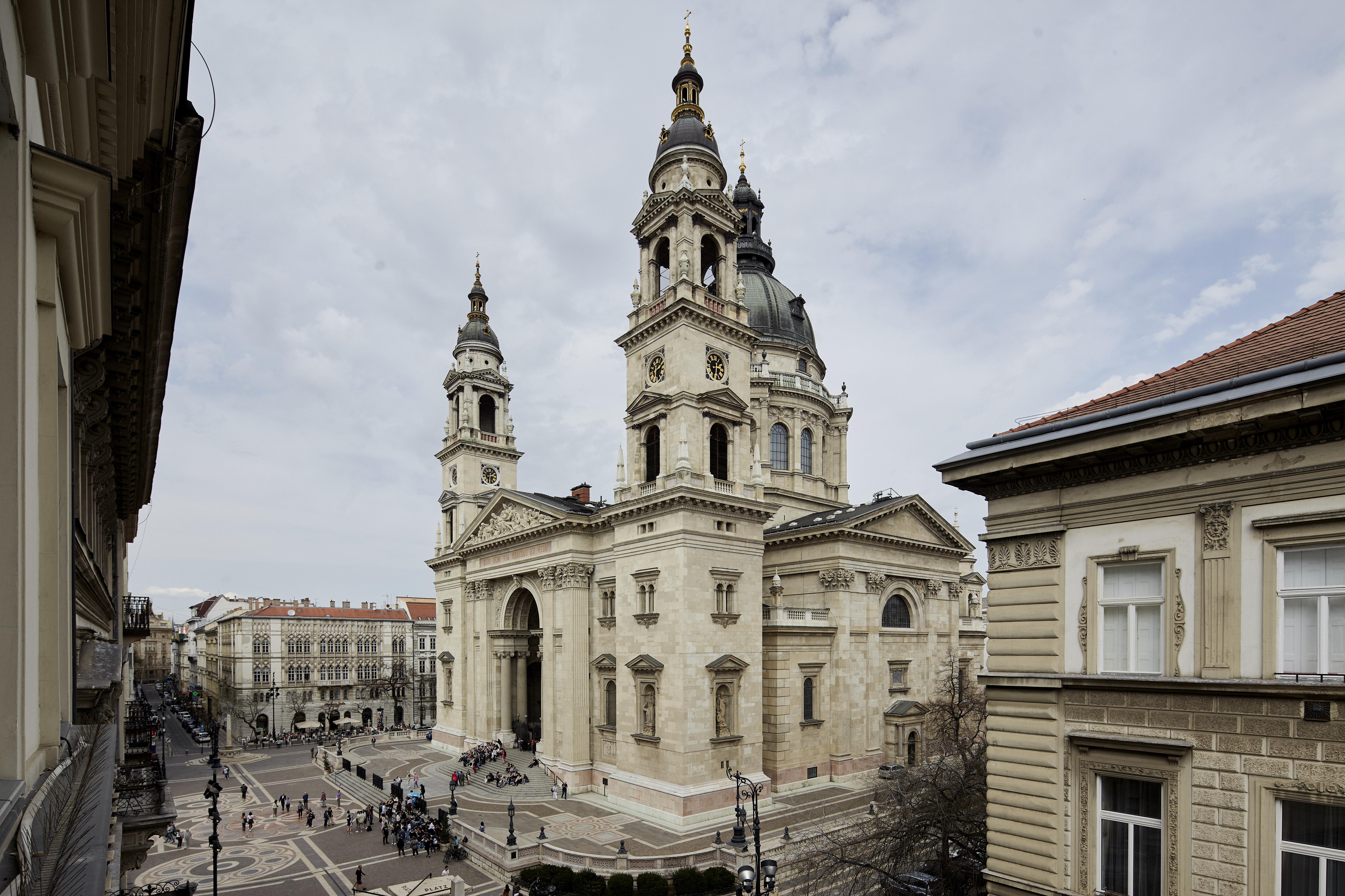 Basilica Hotel
