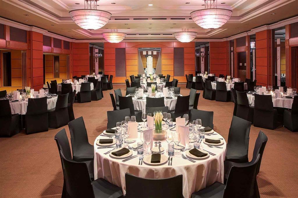 Sofitel Chain Bridge Hotel 5*