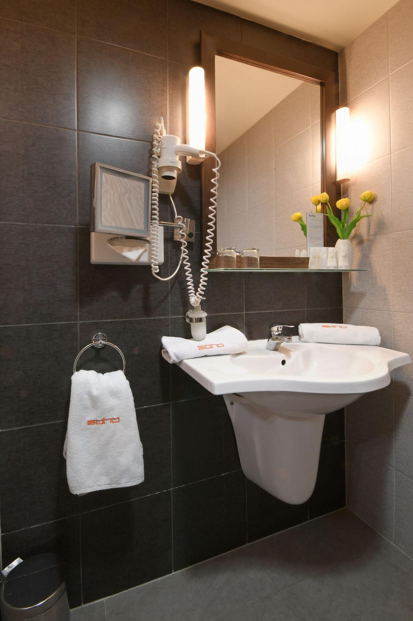 Soho Boutique 4*
