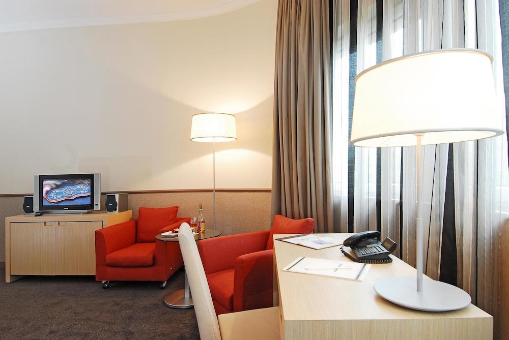 Hotel Mamaison Andrassy 4*