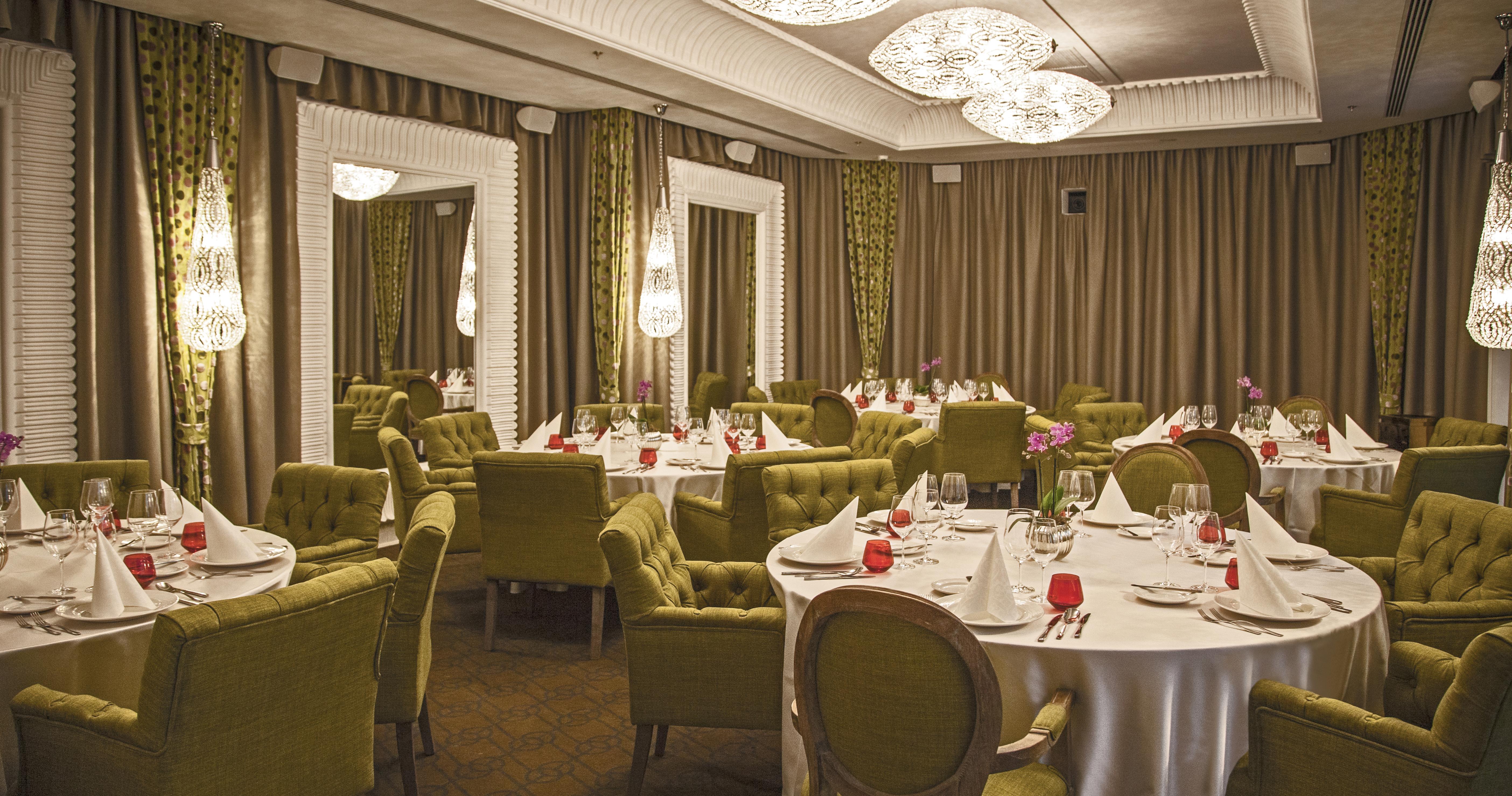 Hotel Aria By Library Collection 5*