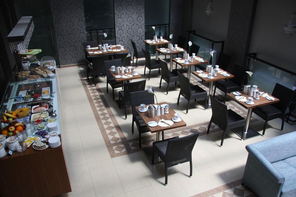 Bristol Szálloda 4*