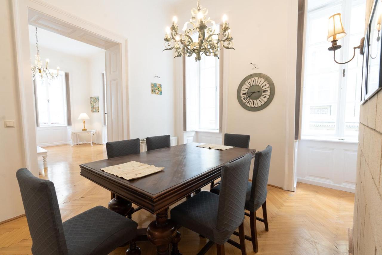 Apartamento Realtanoda *