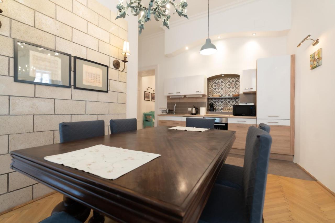 Realtanoda Apartamento