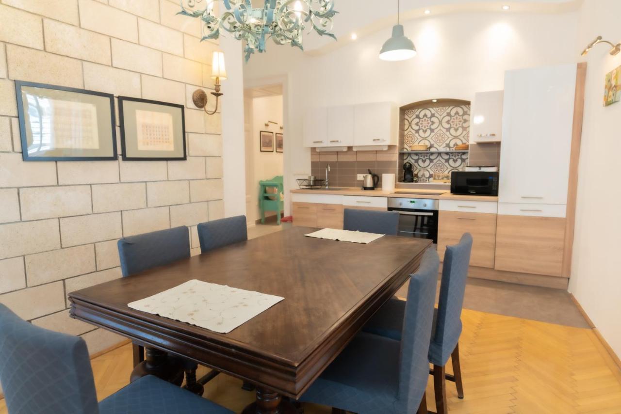 Apartamento Realtanoda *