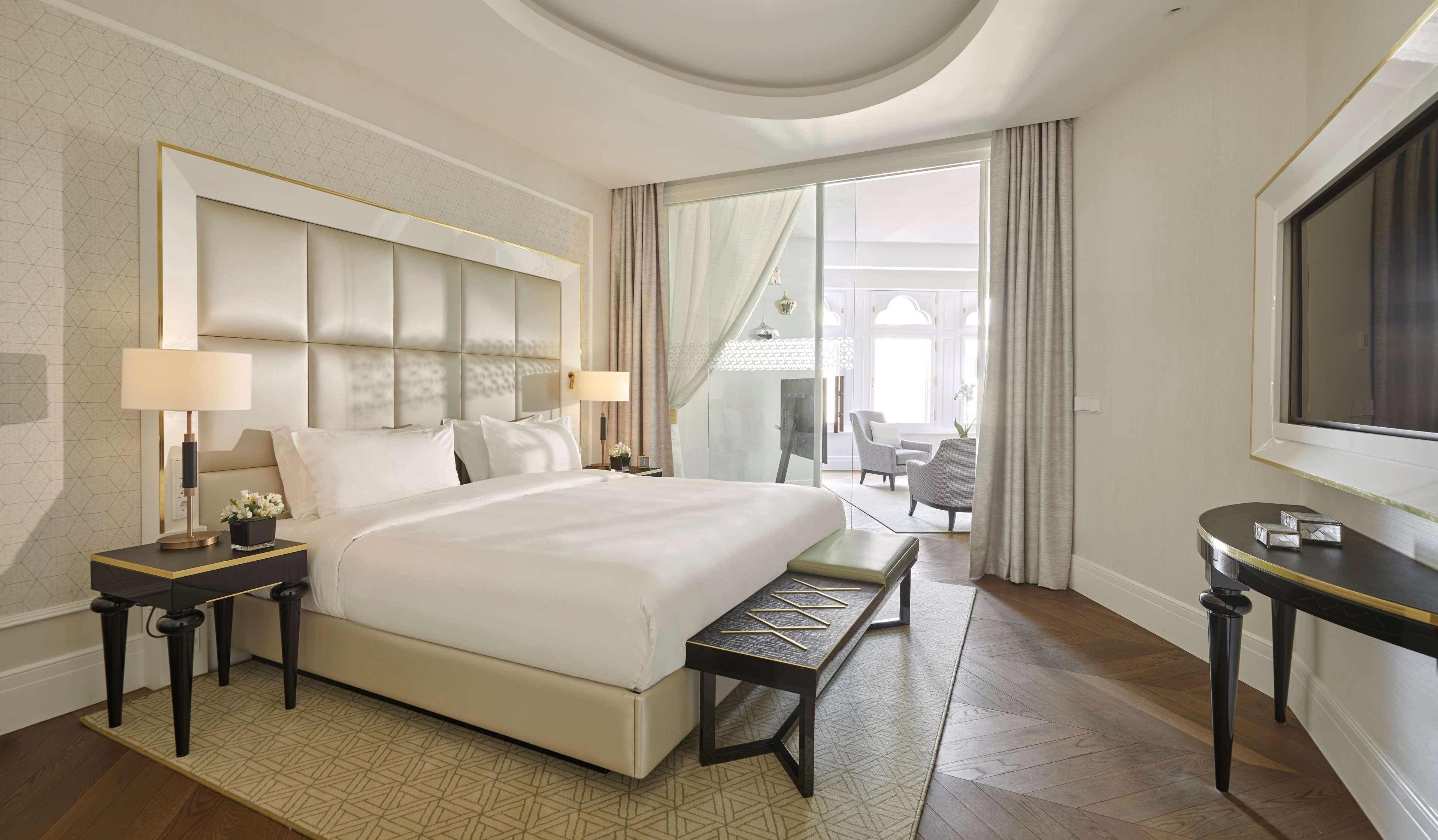 Párisi Udvar Budapest, Part Of Hyatt Hotel 5*