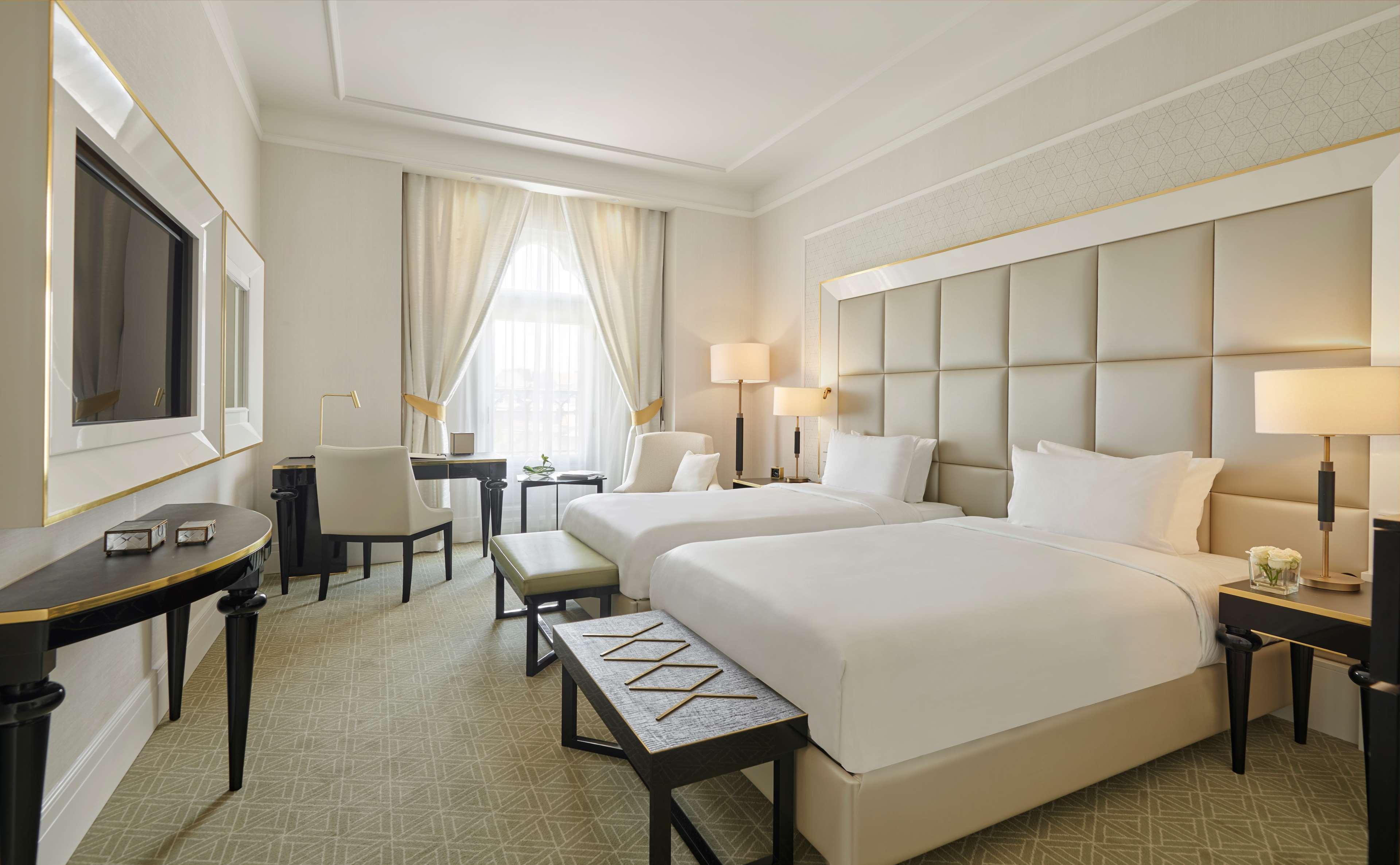 Párisi Udvar Budapest, Part Of Hyatt Hotel 5*