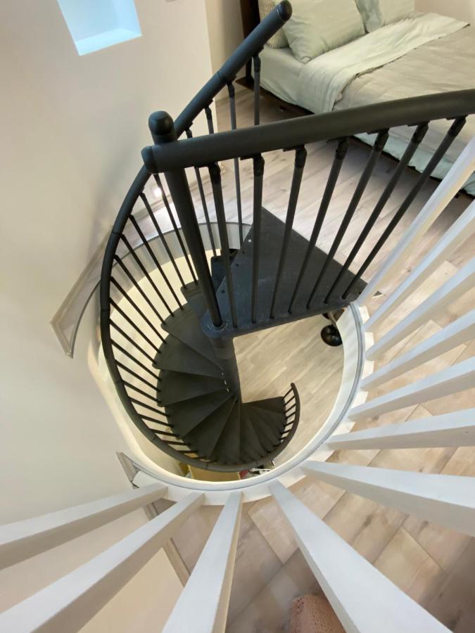 Brand New Luxury In Absolute Downtown Apartman Budapest