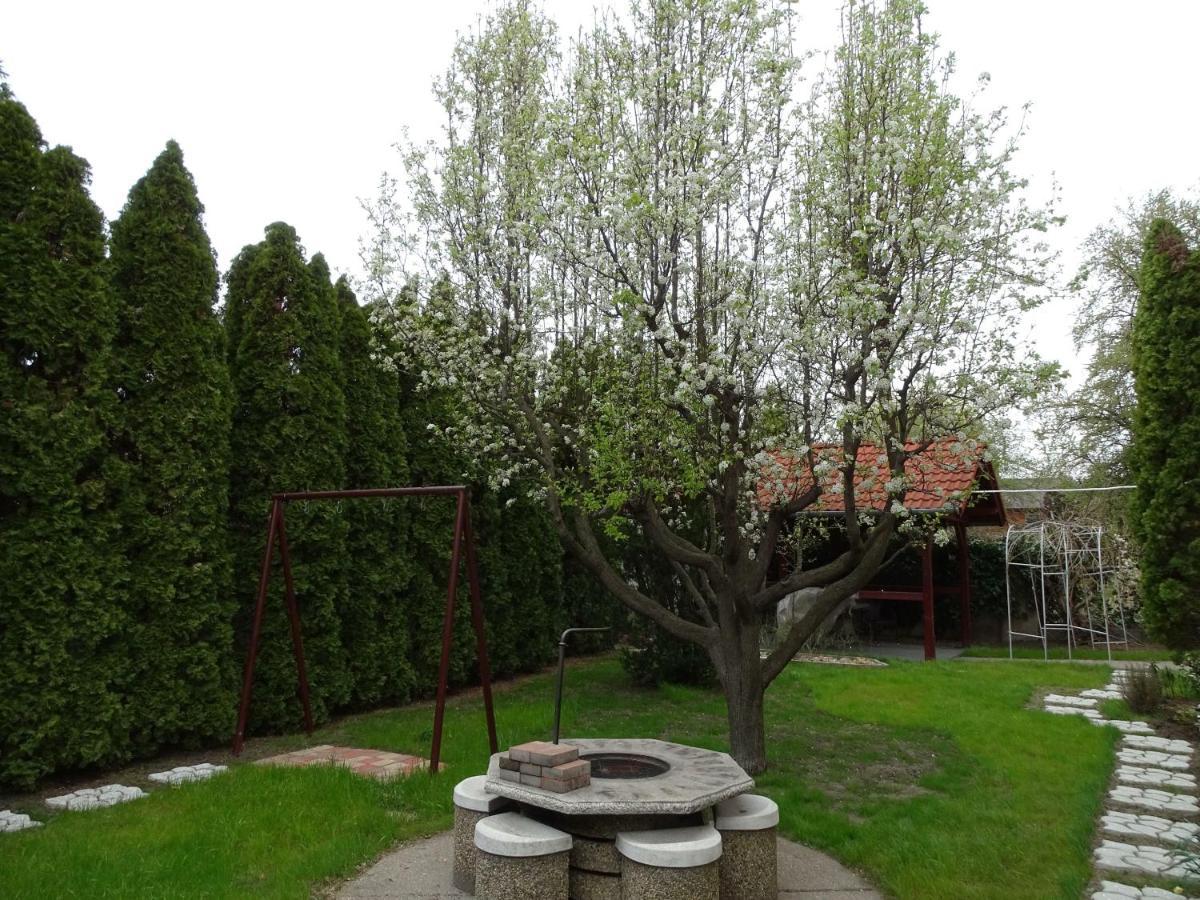 布达佩斯苹果酒店 Homestay Budapest