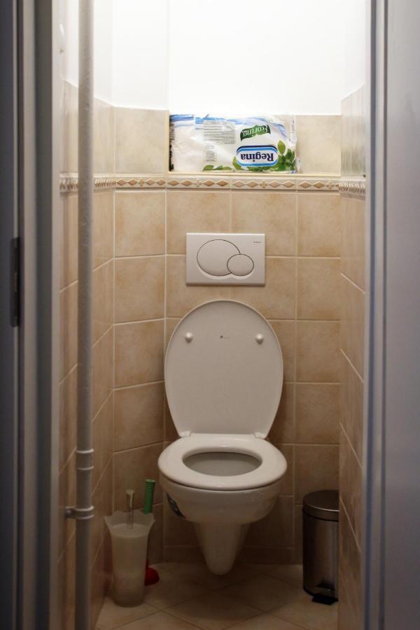 Apartman West End *