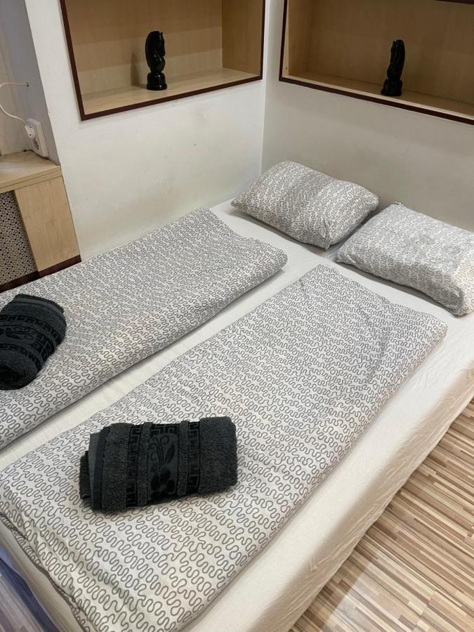 Pera Apartmant Appartement *