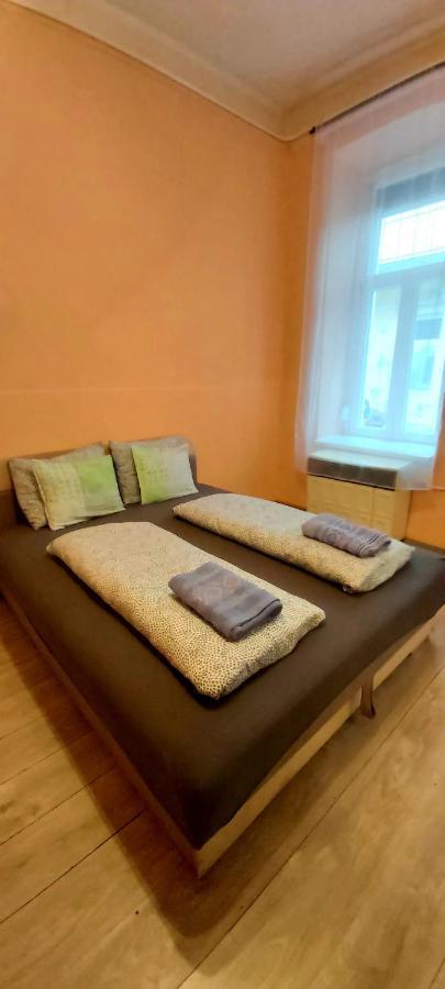 Attila Apartman Appartamento Budapest