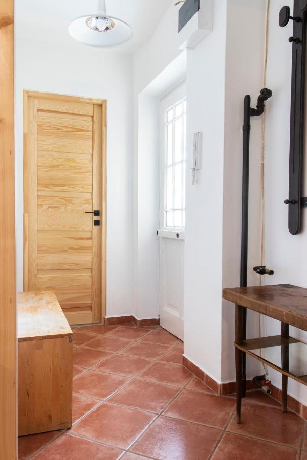 W21 Apartment