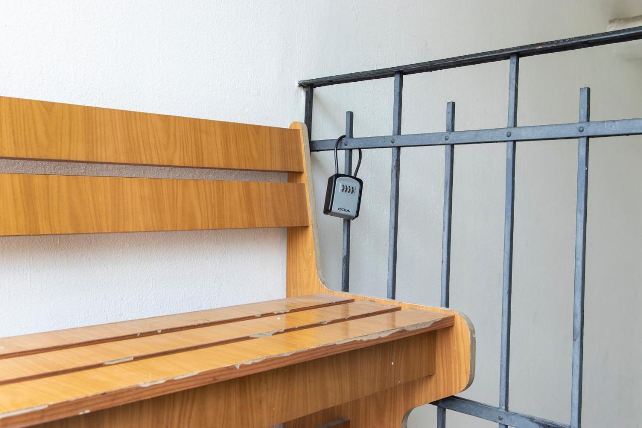 Apartment W21