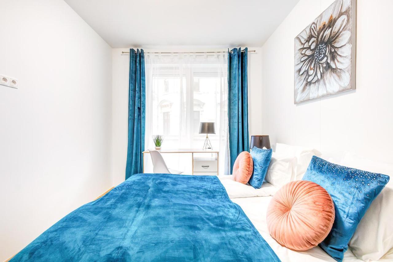 Modern With Free Garage And Balcony In The Downtown * Budapest