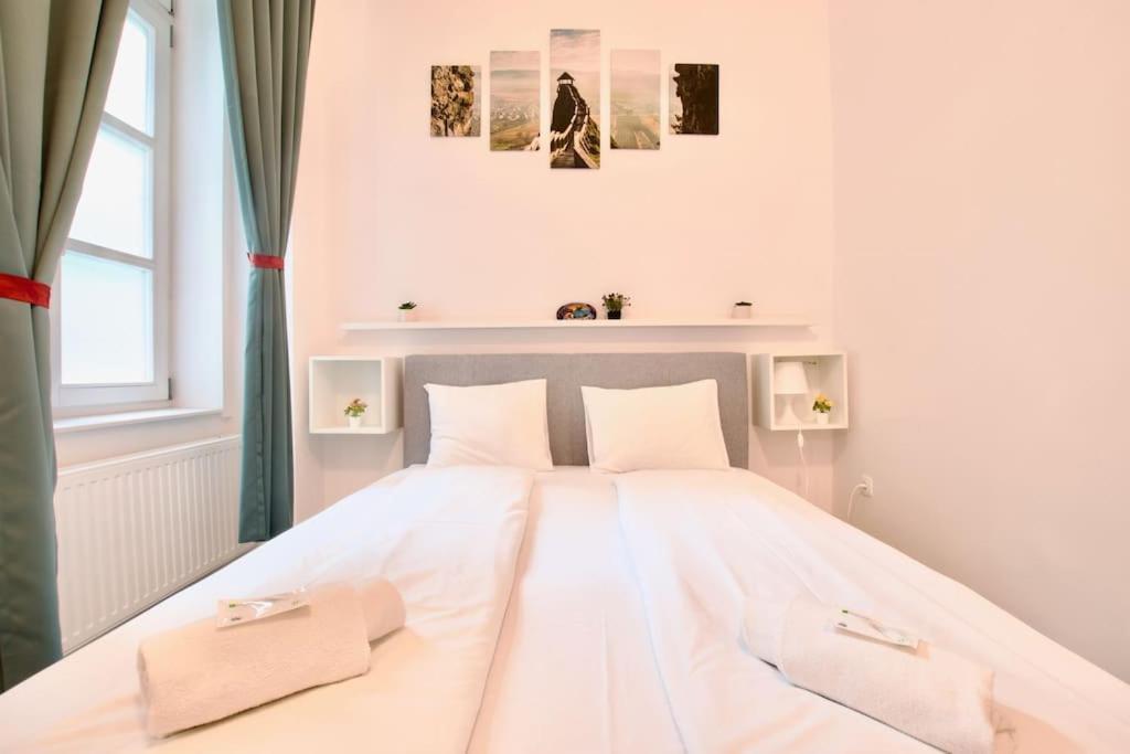 Standard By Hi5 - Muzeum 5 Apartamento *