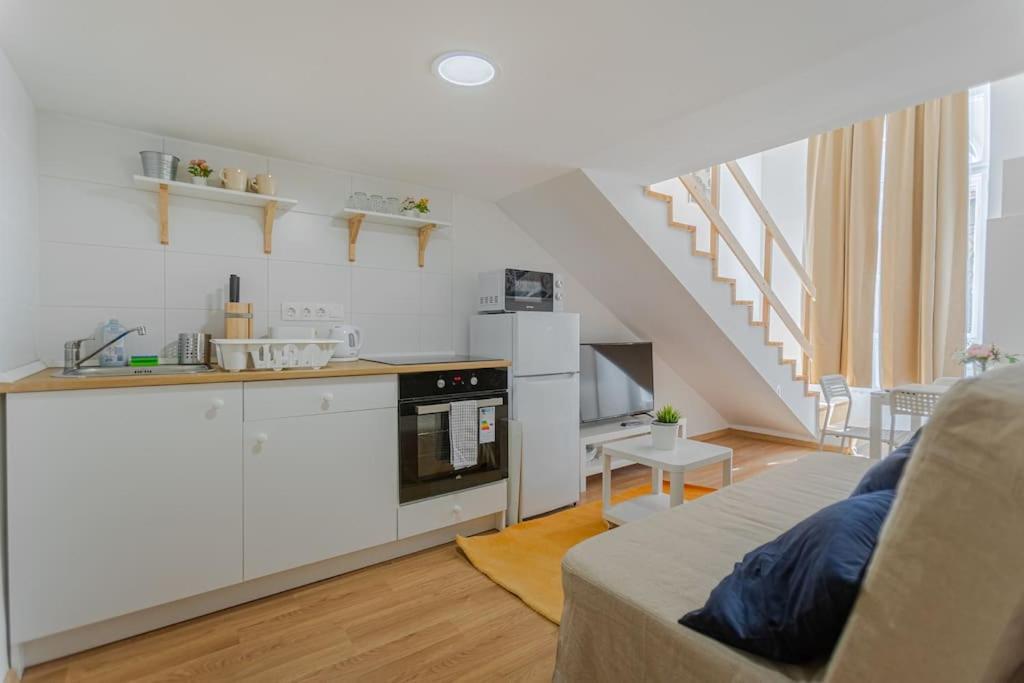 Cozy Studio In Akacfa Street Budapeszt