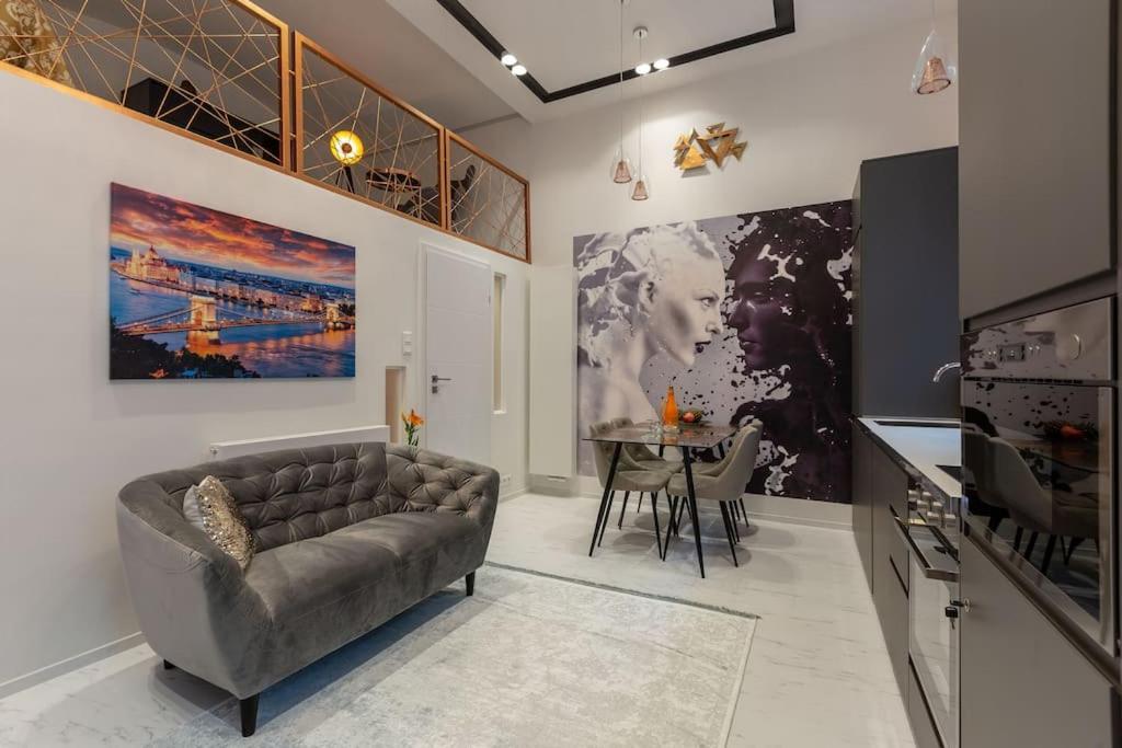 Premium By Hi5-king Street's Luxury Budapest