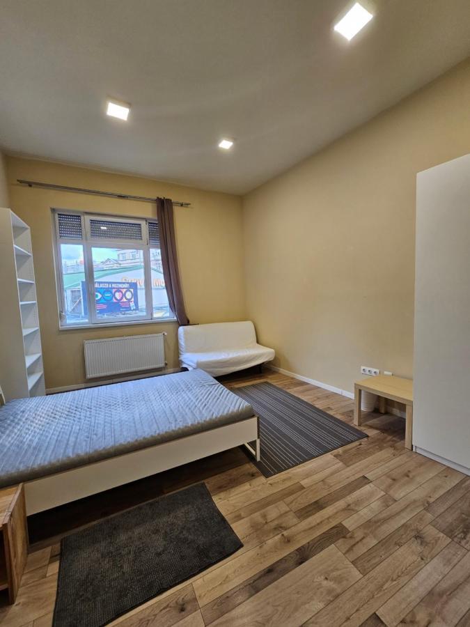 Homestay Private - Corvin