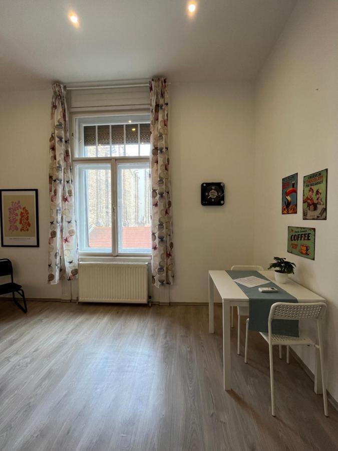 D58 In The Center Apartamento *