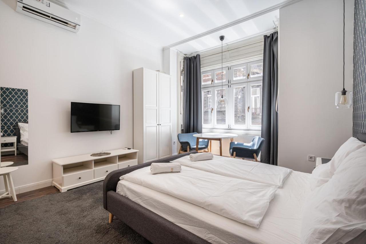 Z32-boutique Apartments, Best Location By Bqa Apartament *
