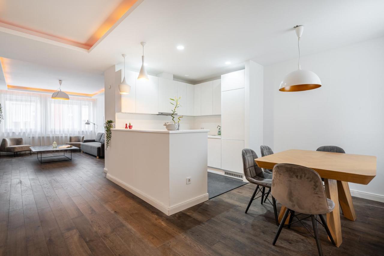 Lägenhet R42-boutique Apartments, Location By Bqa *